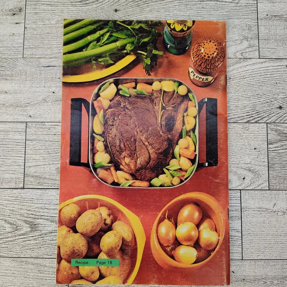 Sunbeam Frypan Recipes and Instructions Cookbook Booklet 1972 VERY‎ GOOD